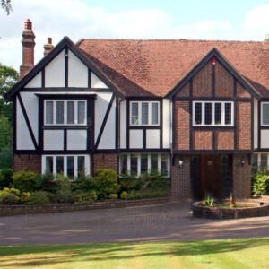 Does an expat need UK credit history to obtain a UK mortgage